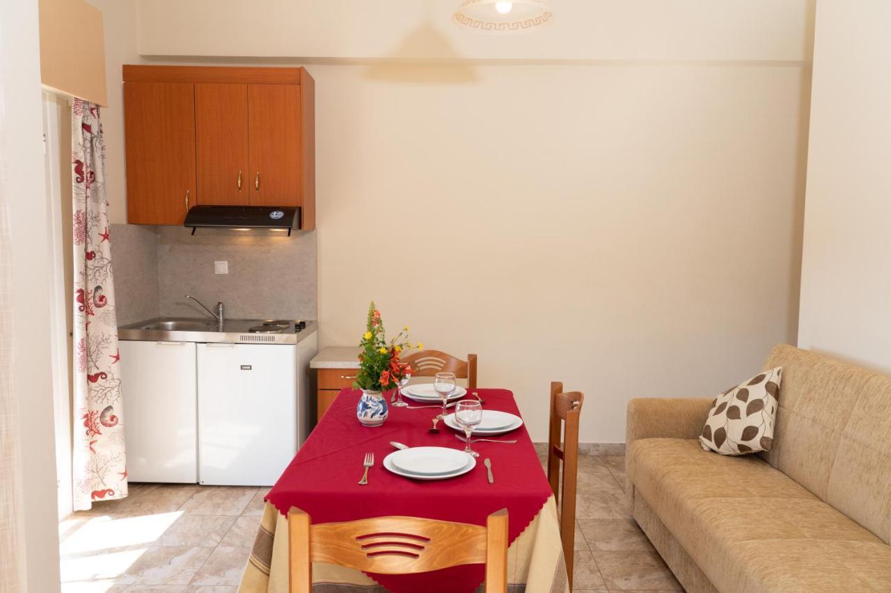 Lorenzo House Apartments Lassi  Bagian luar foto