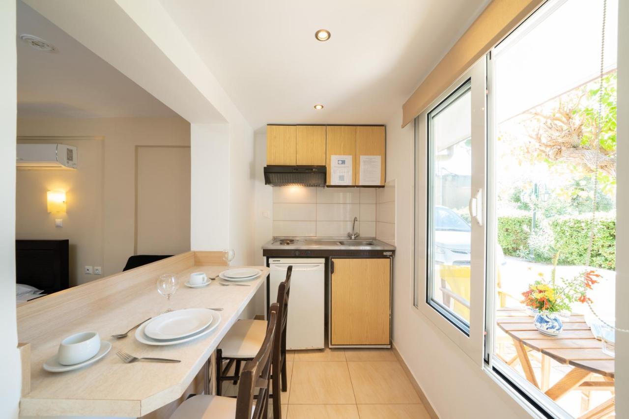 Lorenzo House Apartments Lassi  Bagian luar foto