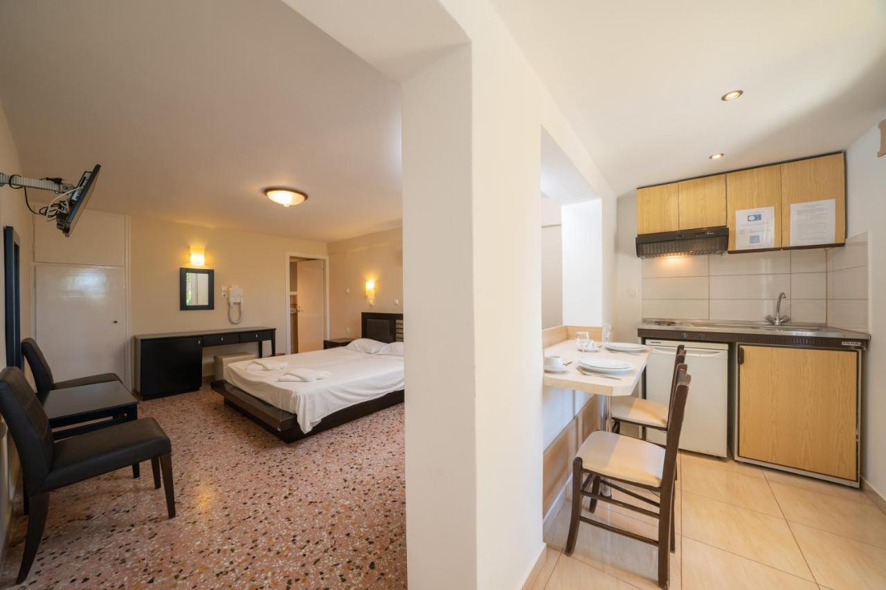 Lorenzo House Apartments Lassi  Bagian luar foto